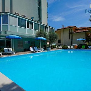 Dasamo Hotel